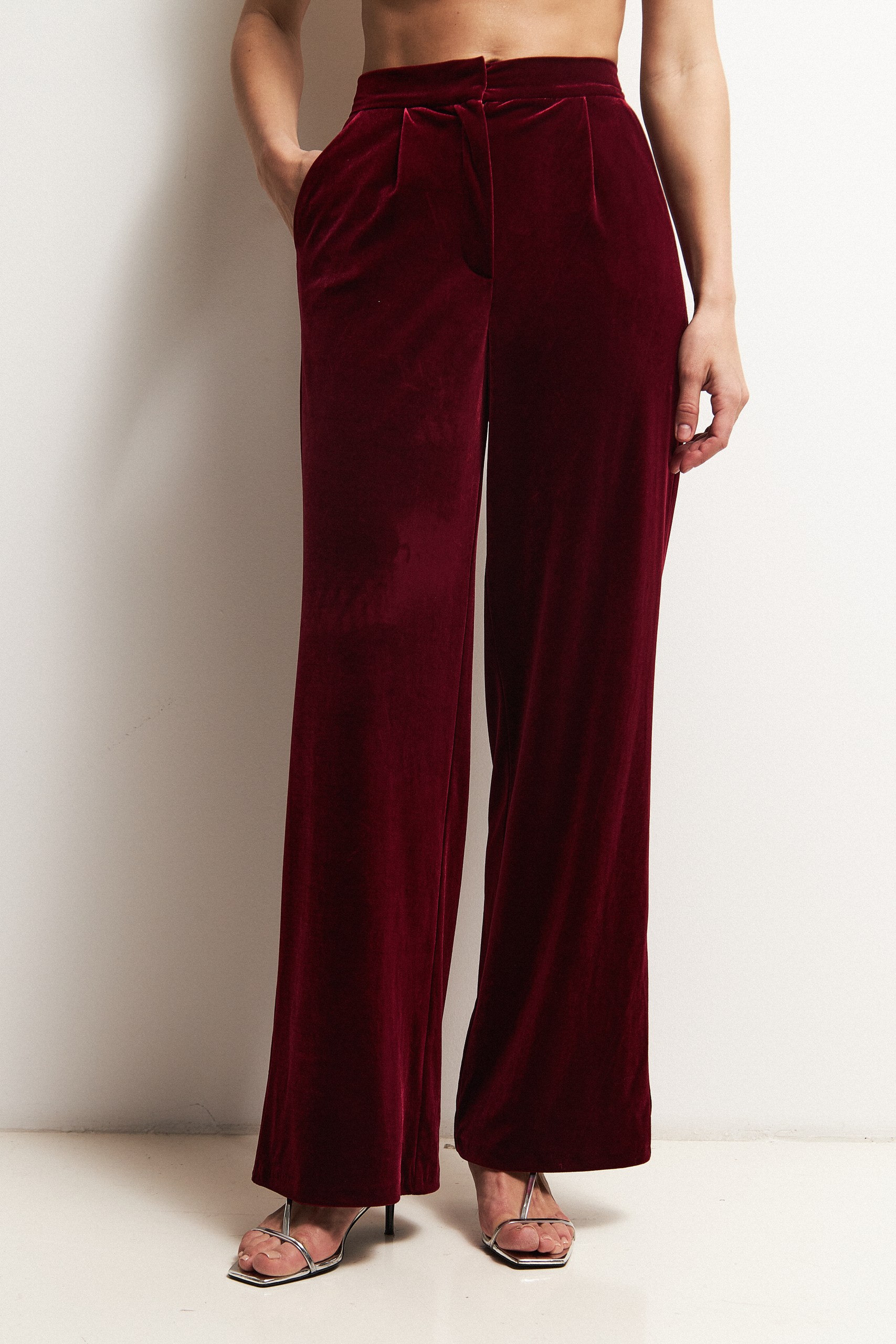 Брюки бархатные