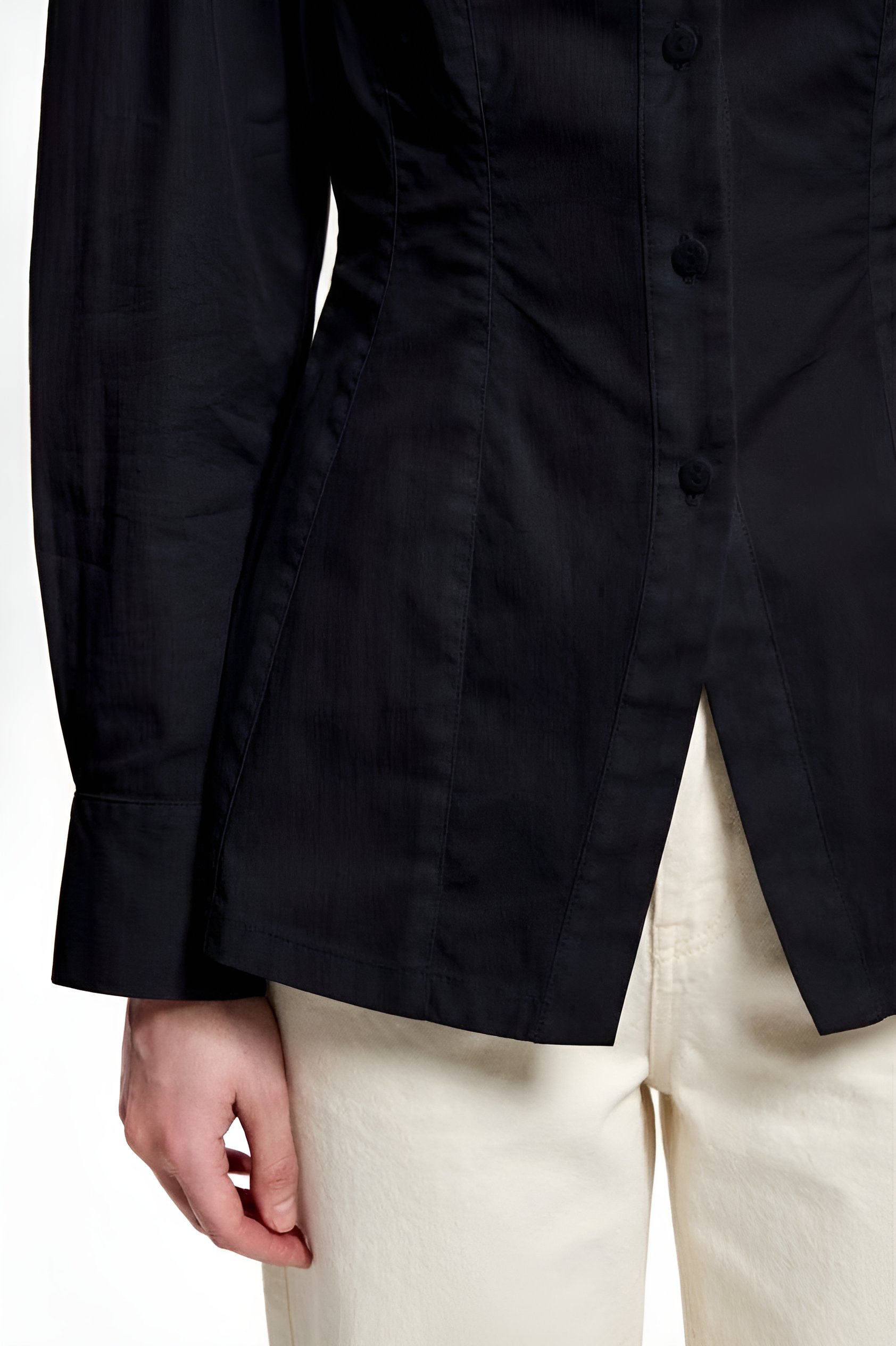 Рубашка приталенная с клапанами