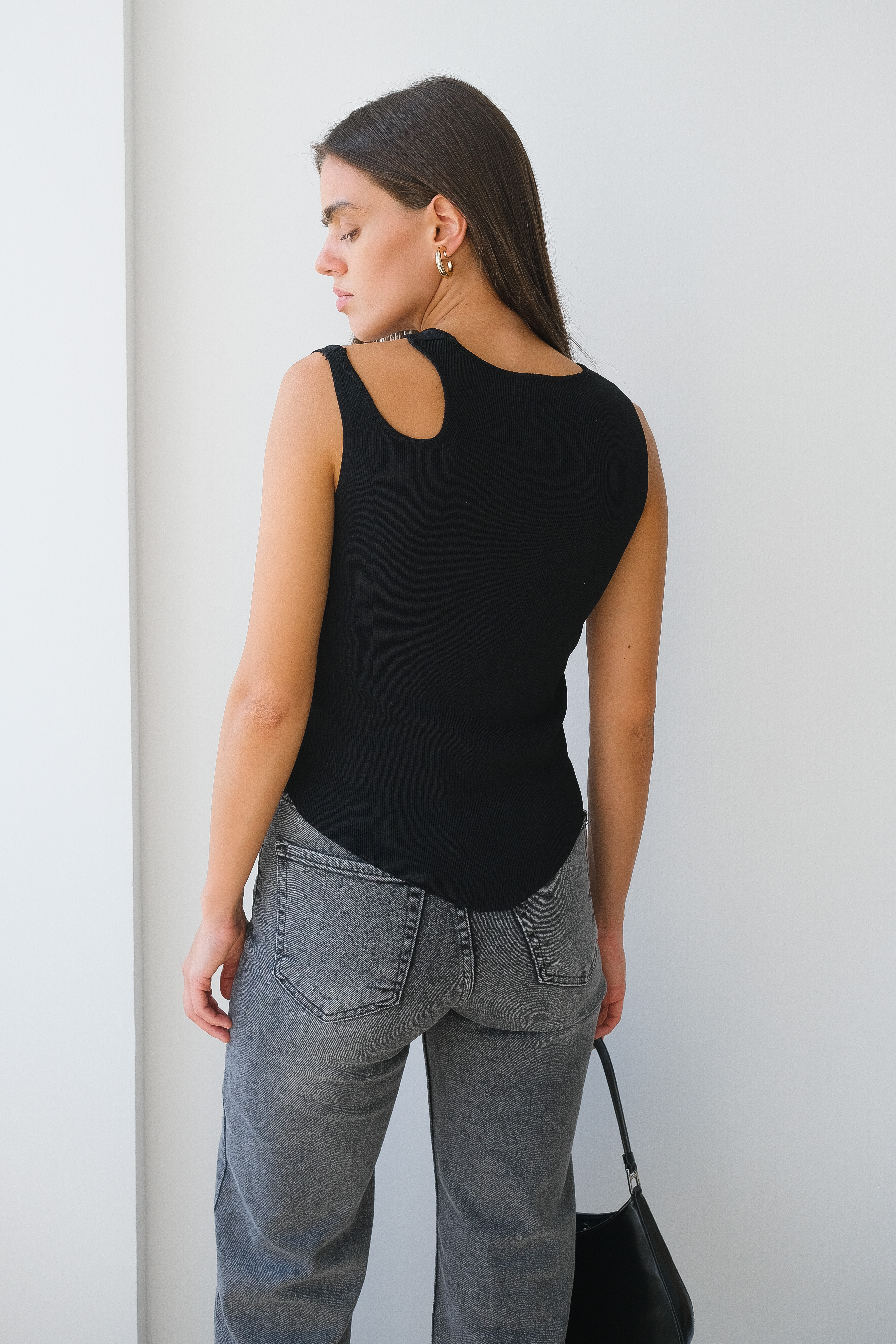 Майка с каплей черная