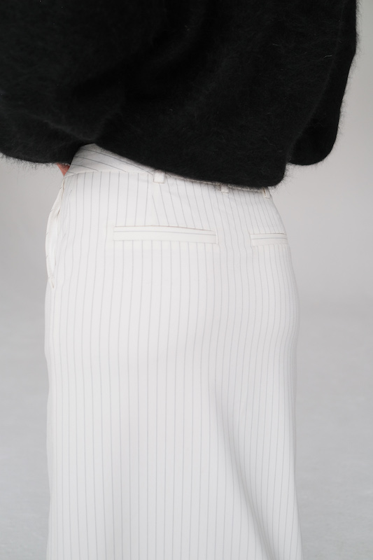  Юбка миди в полоску молочная