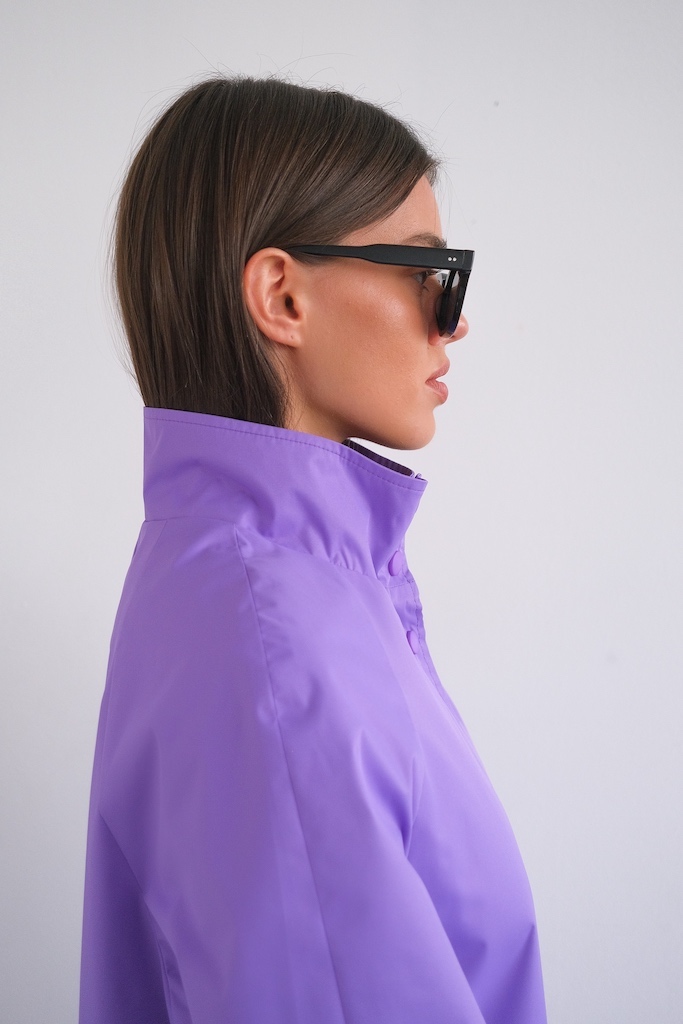 Плащ лиловый