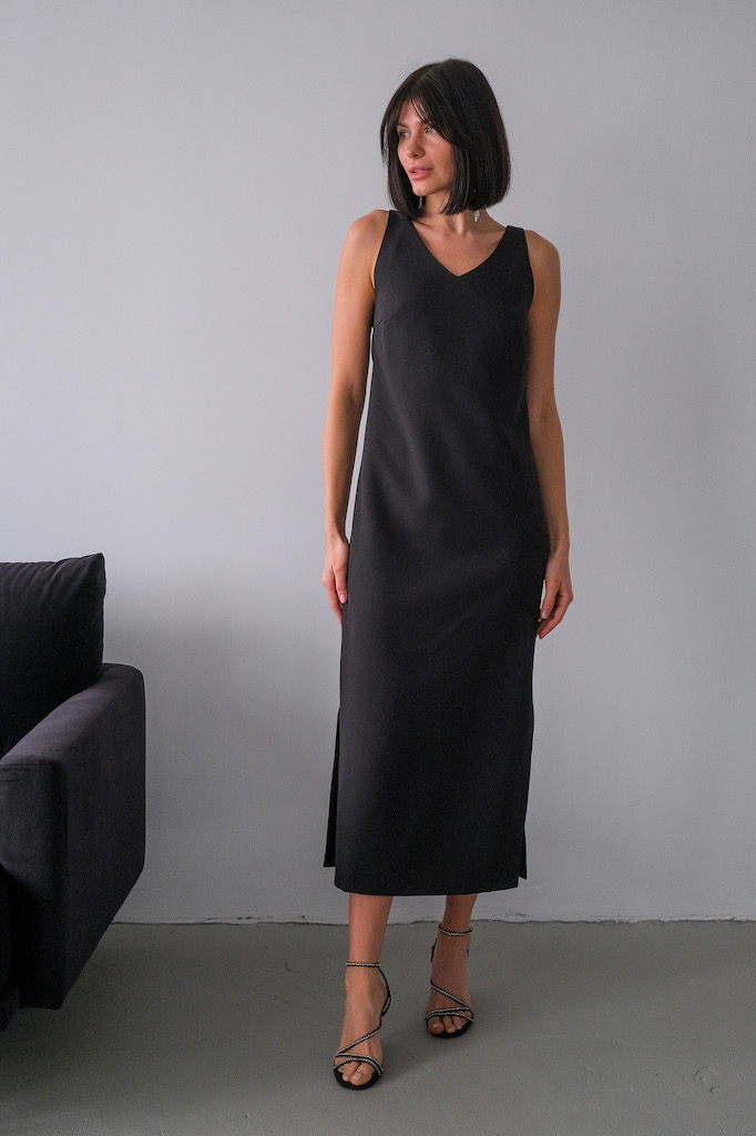 Платье длинное с поясом