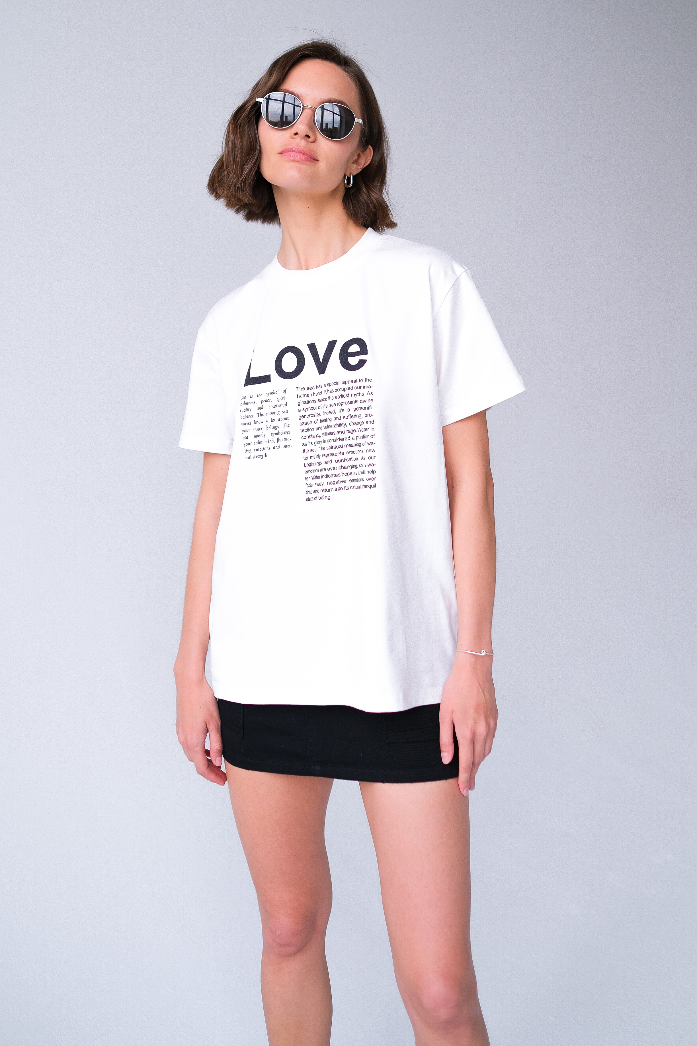 Футболка love