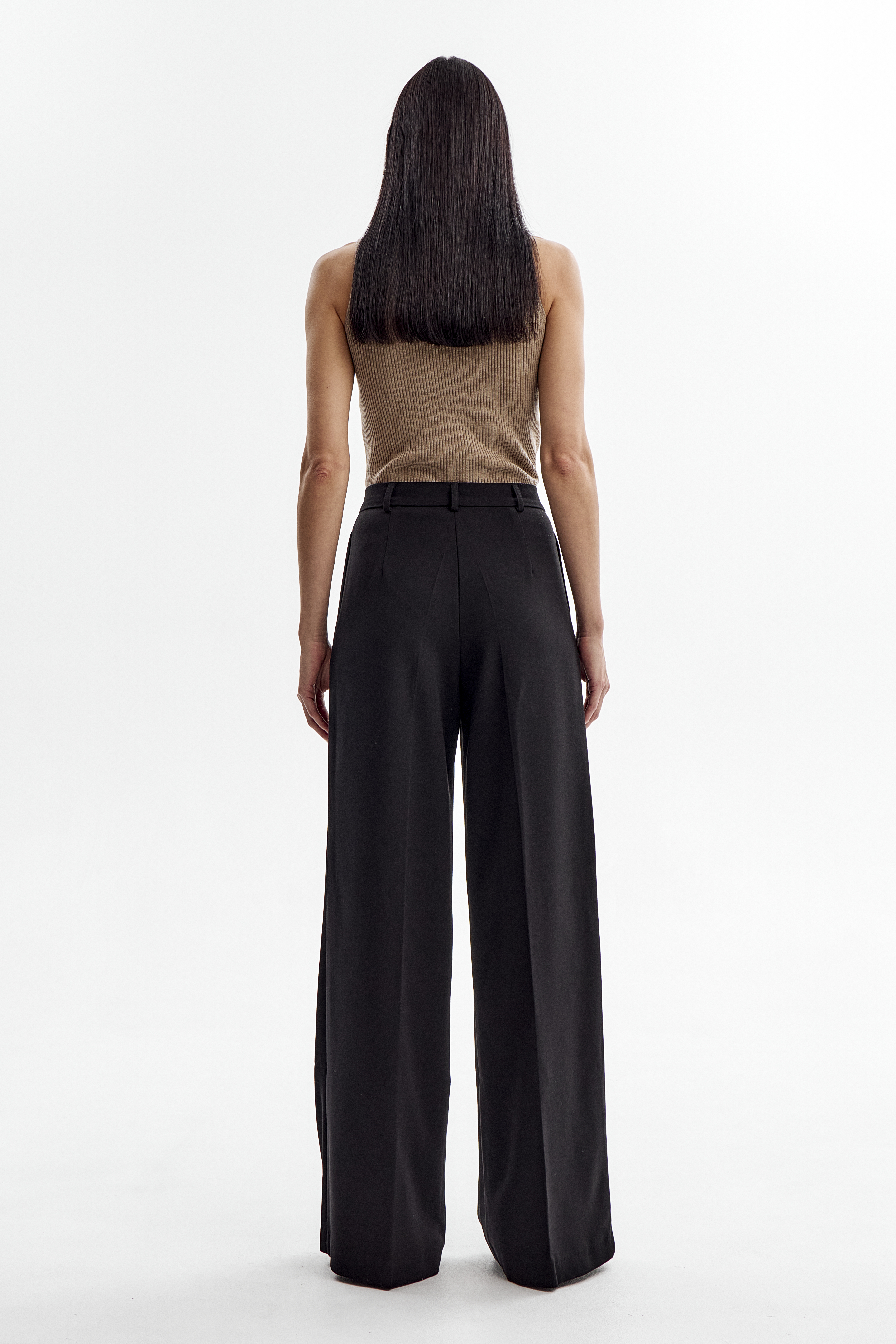 Брюки со стрелками