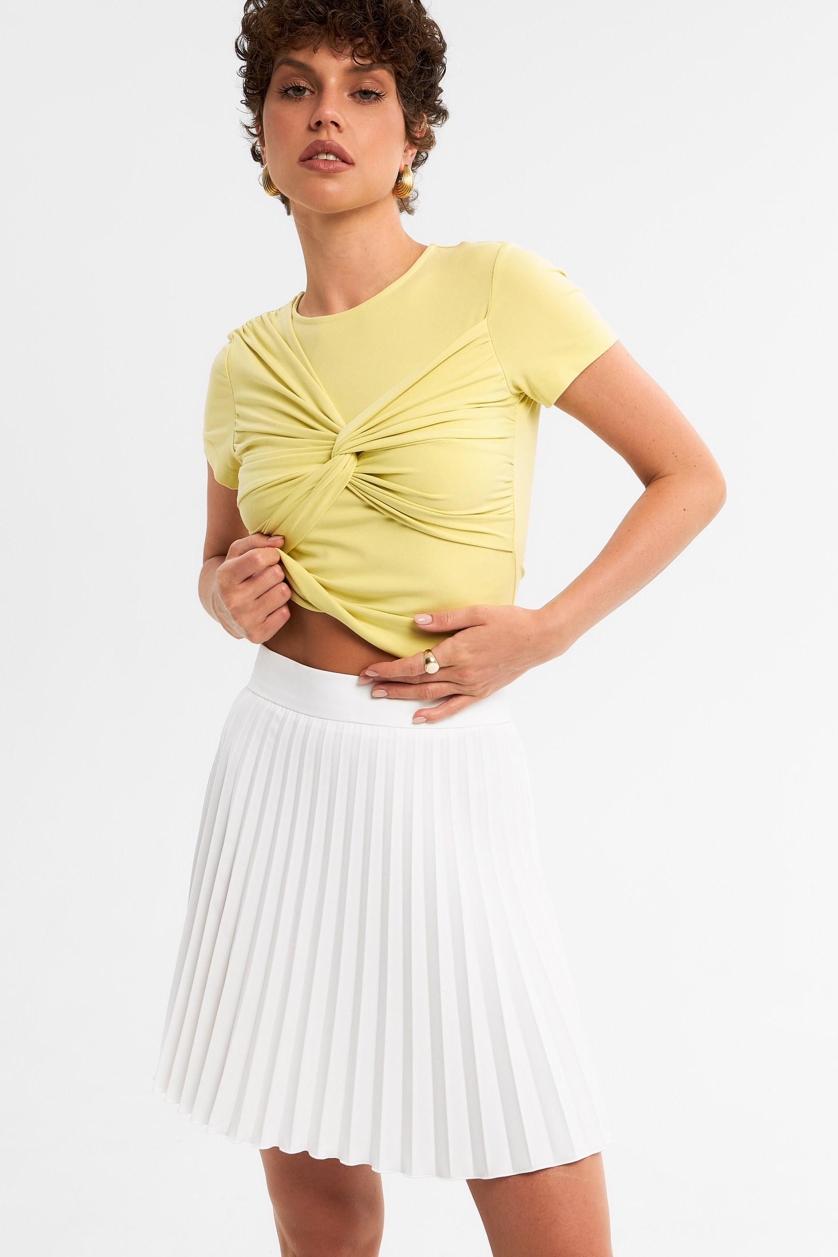 Юбка гофре мини молочная 