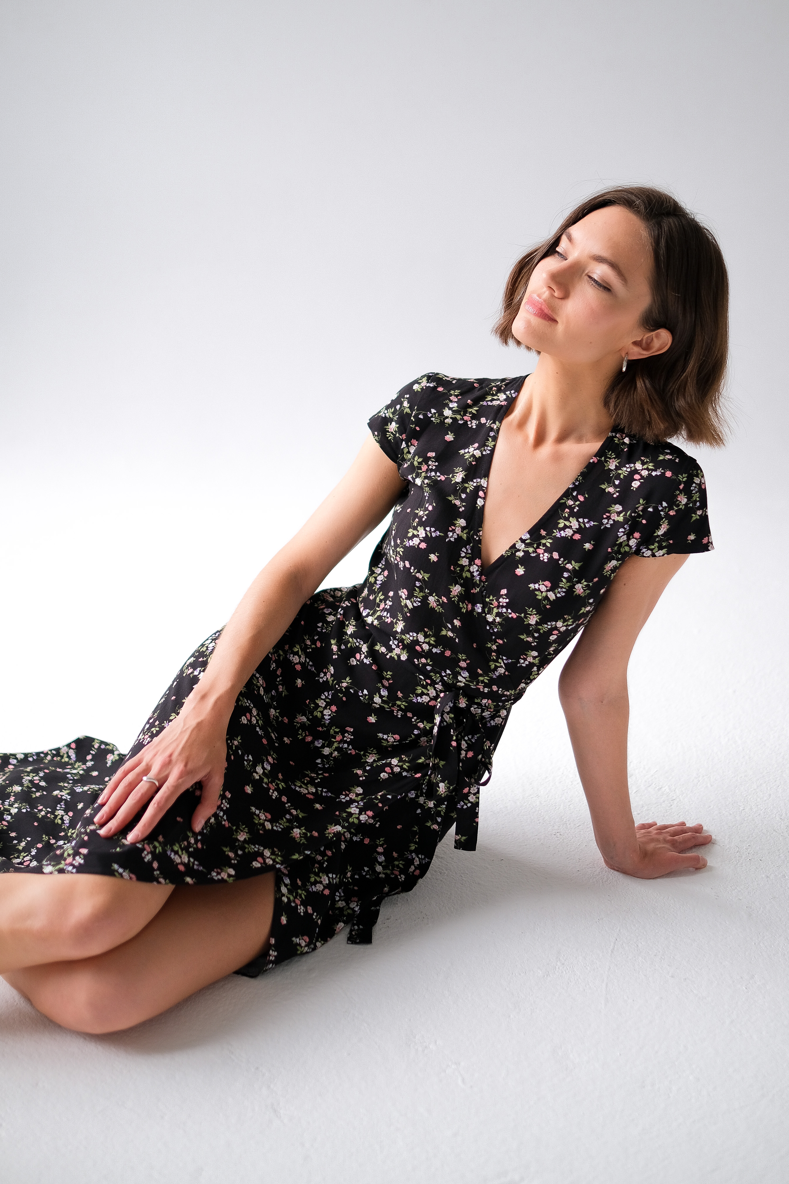 Платье запах в мелкий цветочек