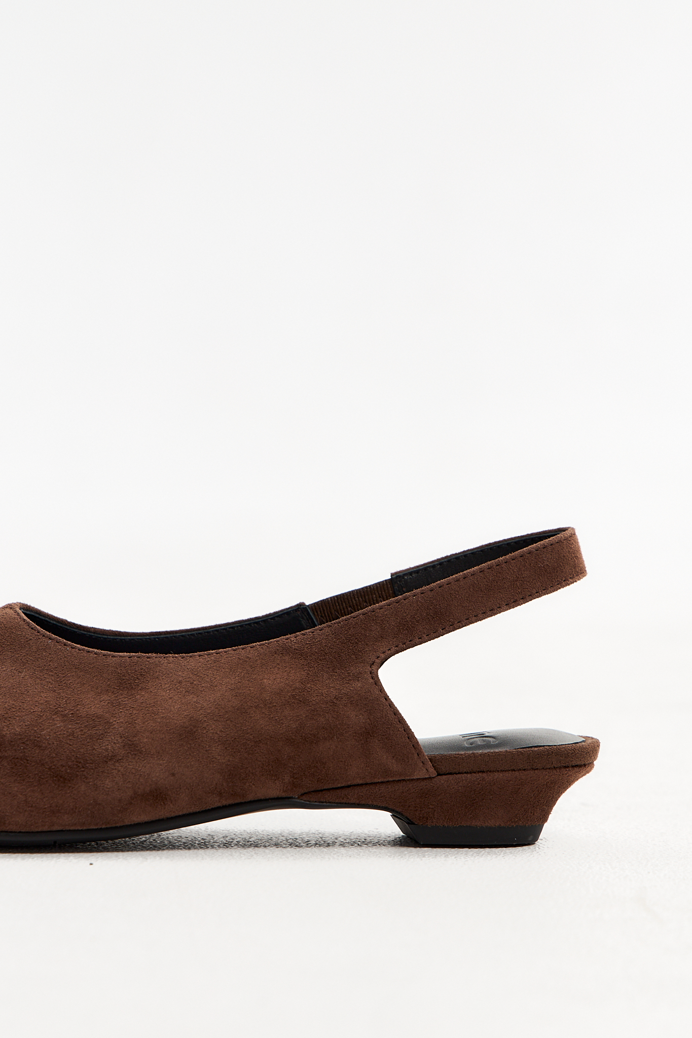 Туфли Slingback