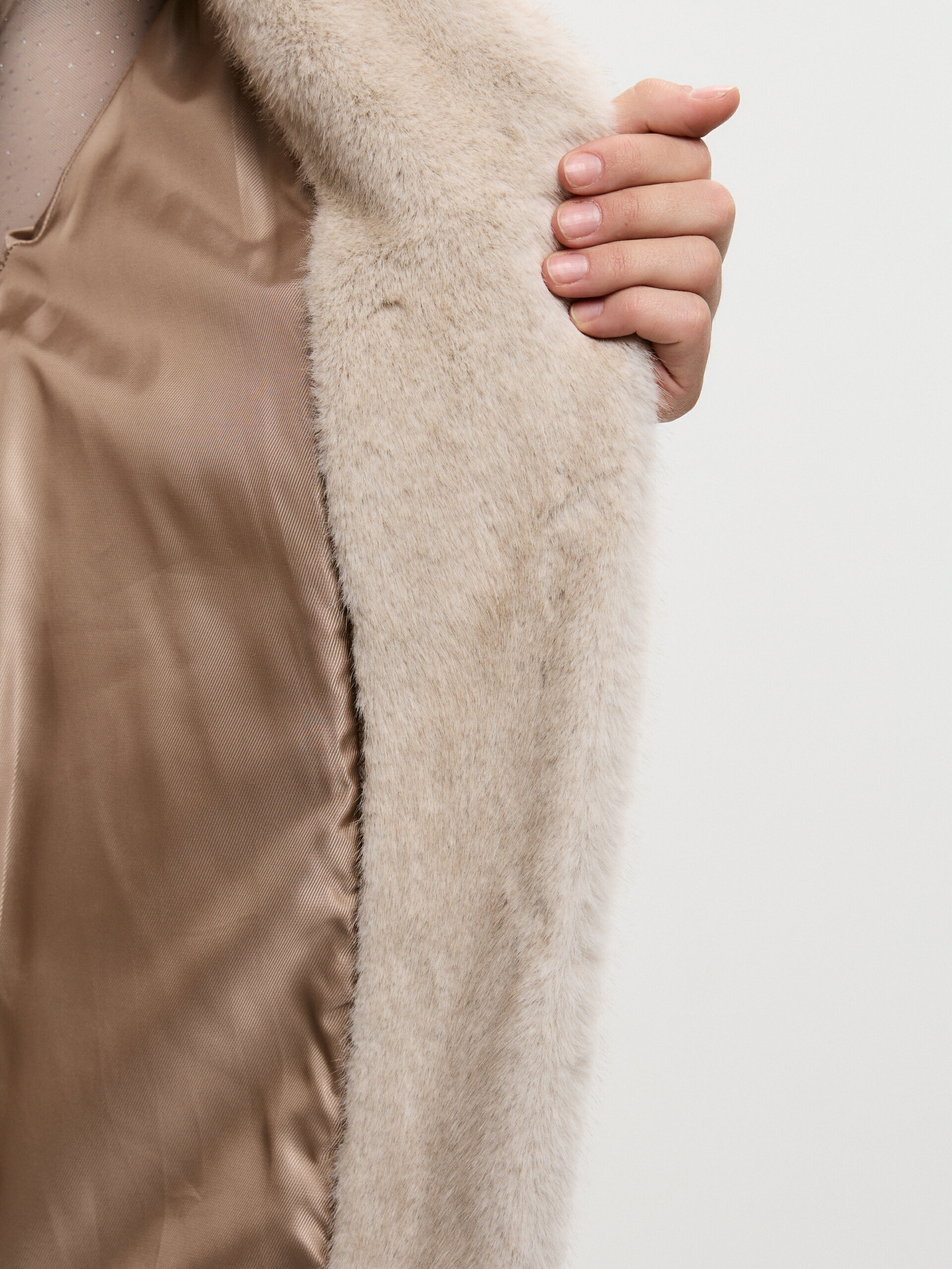 Шуба длинная