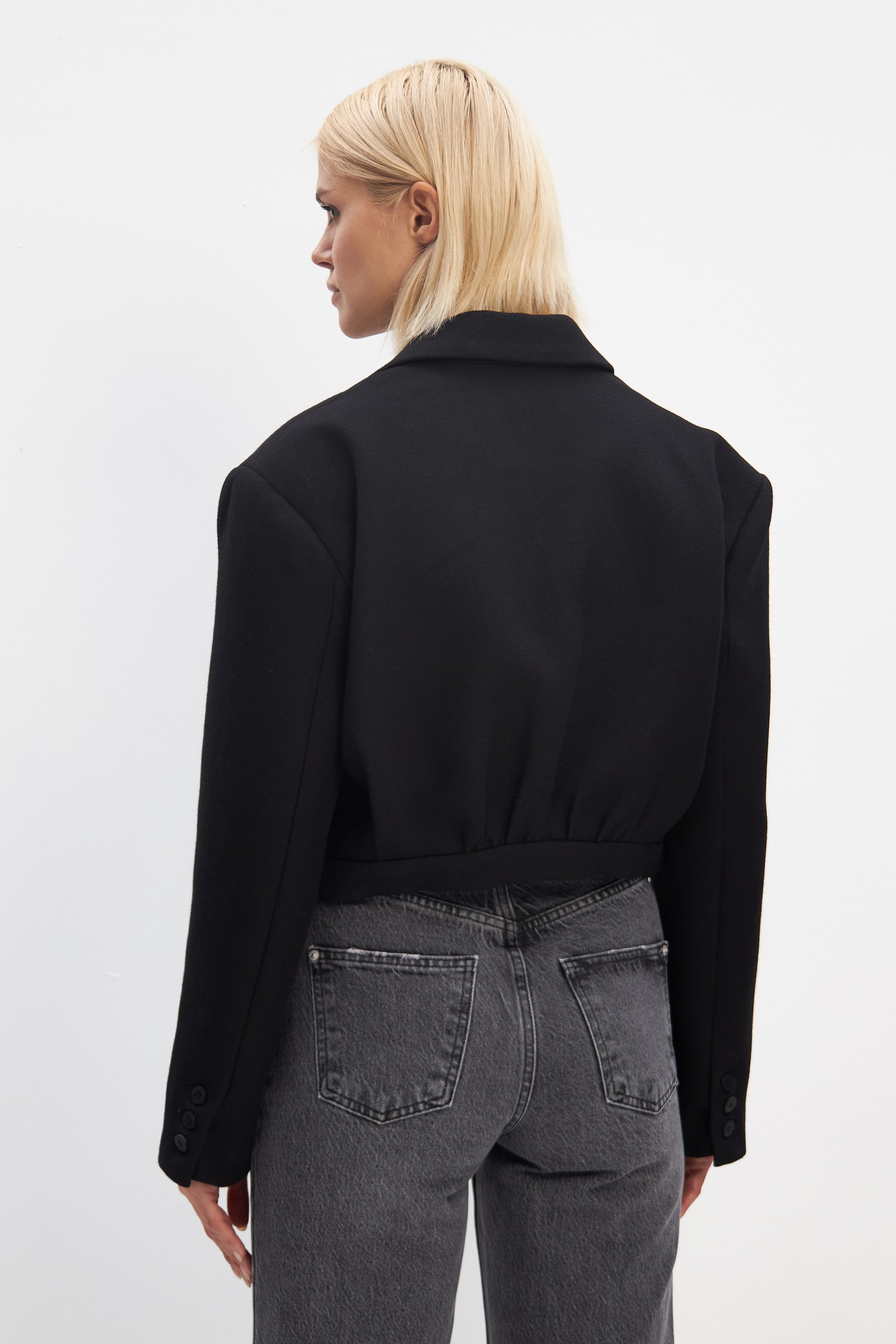 Жакет укороченный 