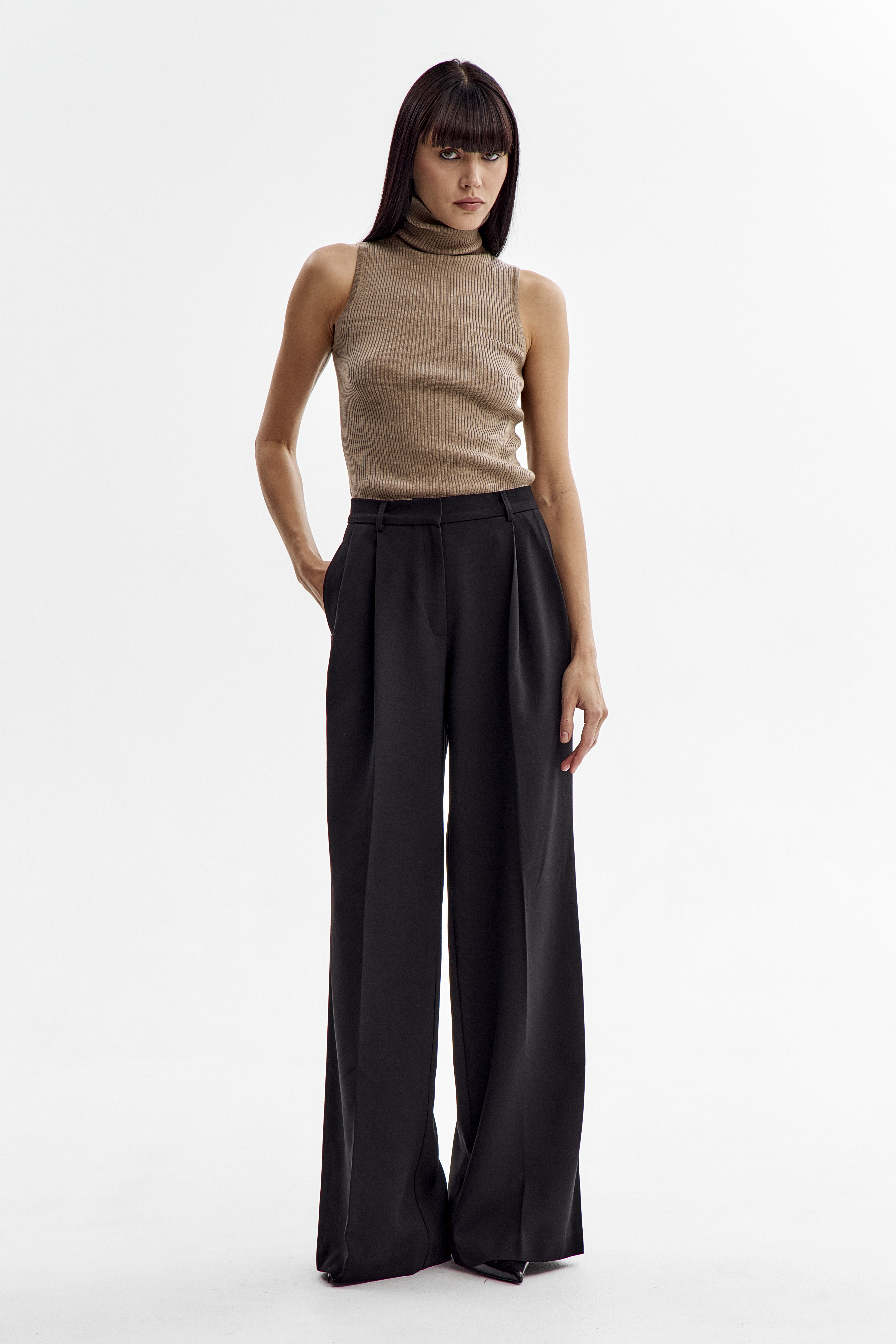 Брюки со стрелками