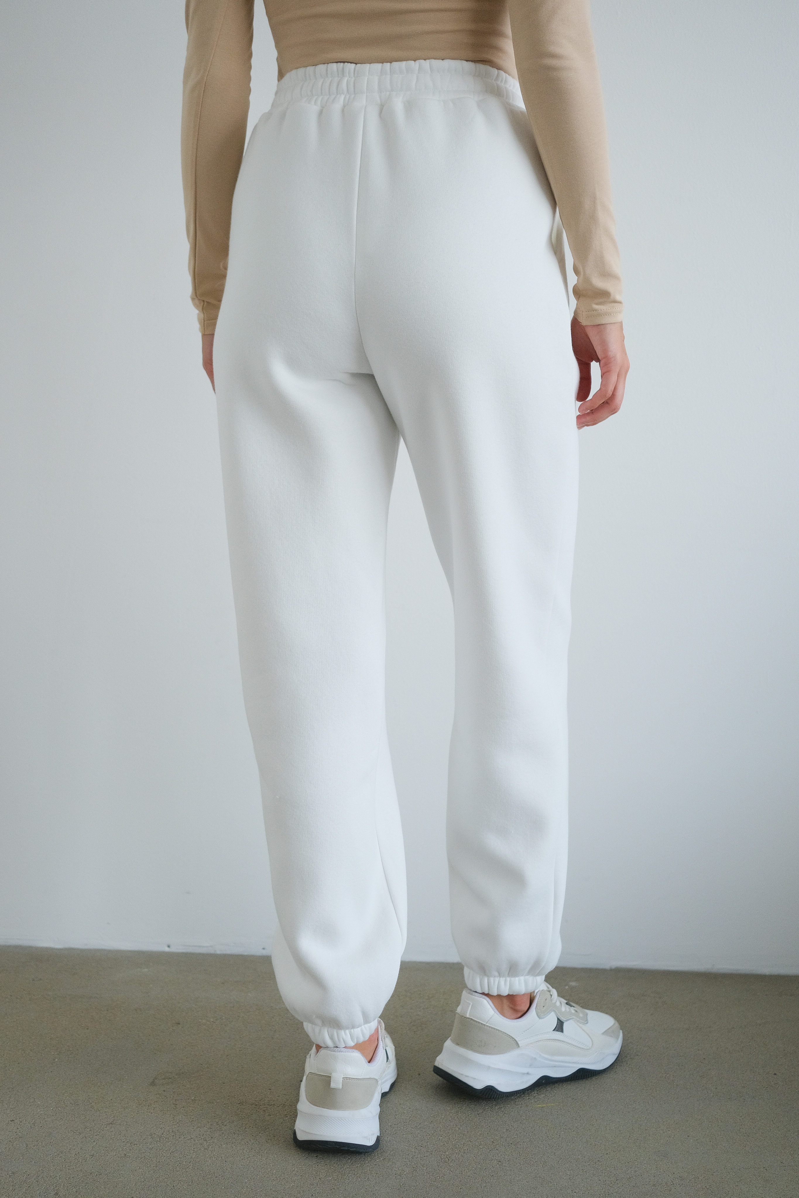 Брюки спортивные