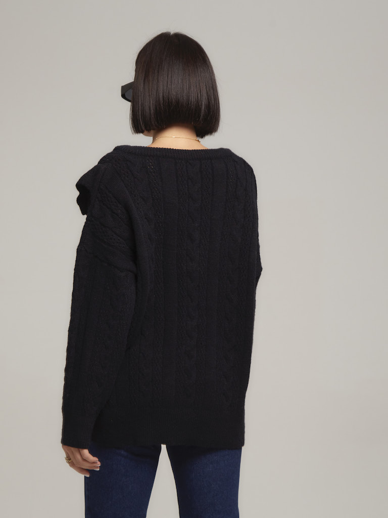 Свитер удлиненный с крылышками 