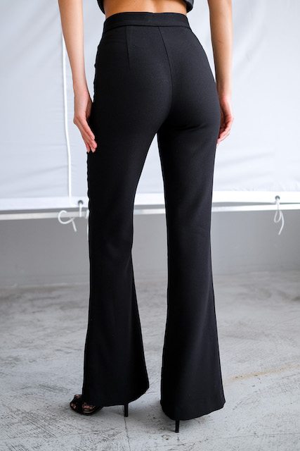 Брюки с разрезами