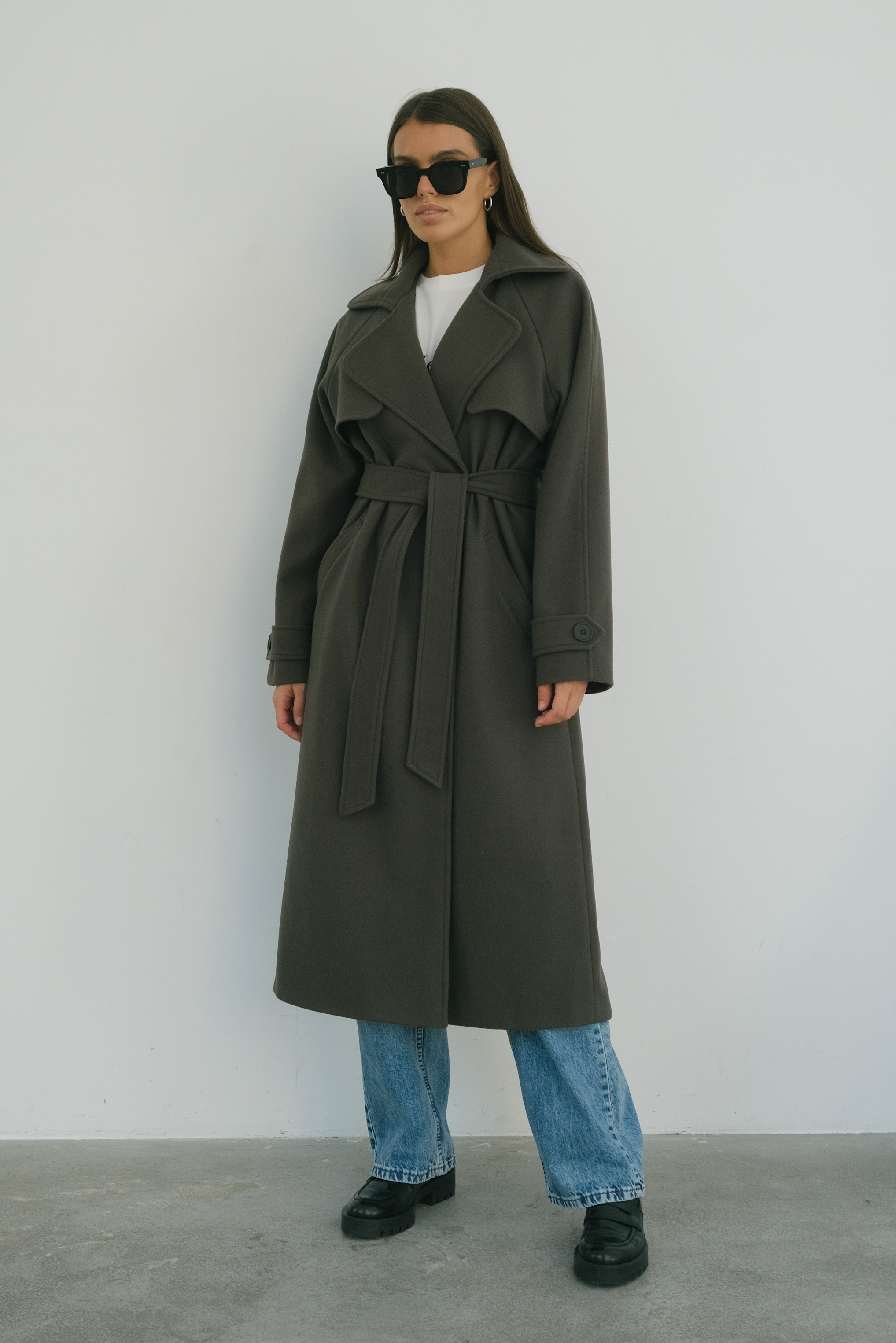 Пальто хаки