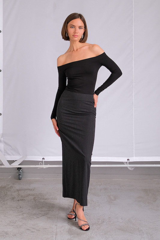 Топ с открытыми плечами