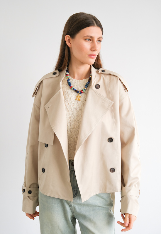 Короткий тренч