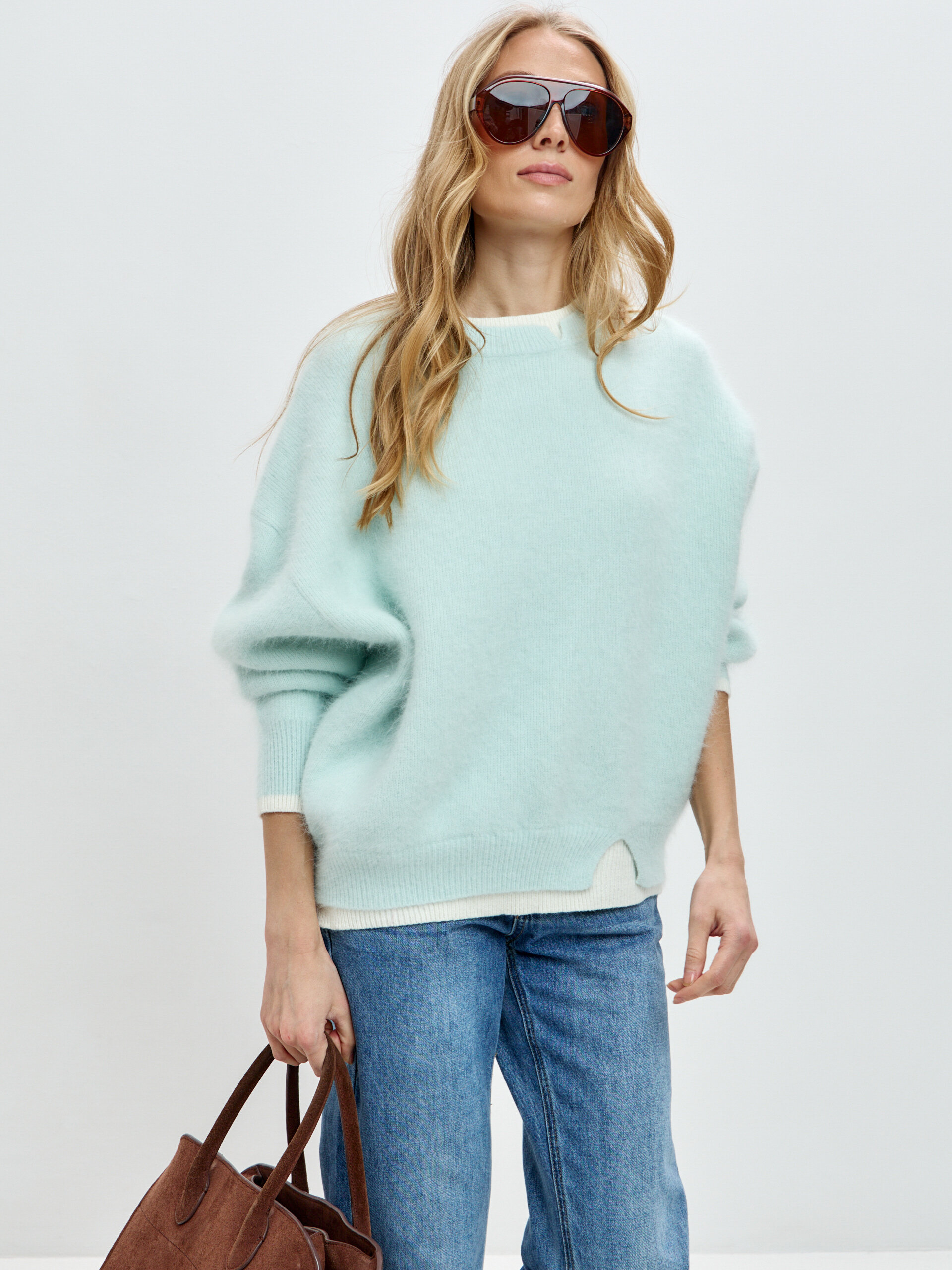 Свитер из ангоры