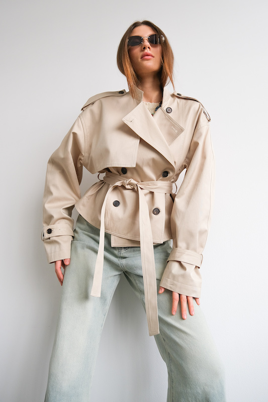 Короткий тренч