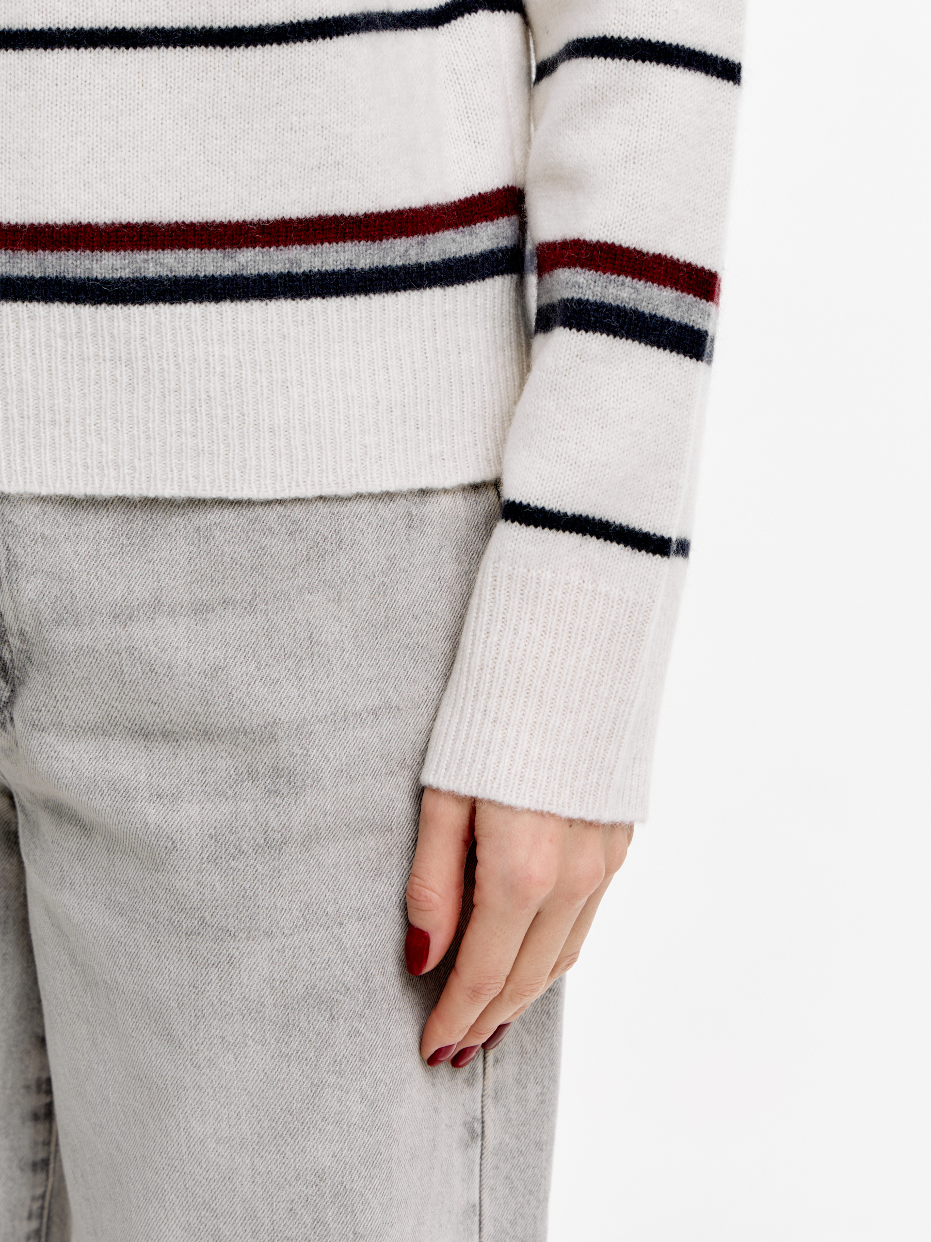 Поло трикотажное в полоску