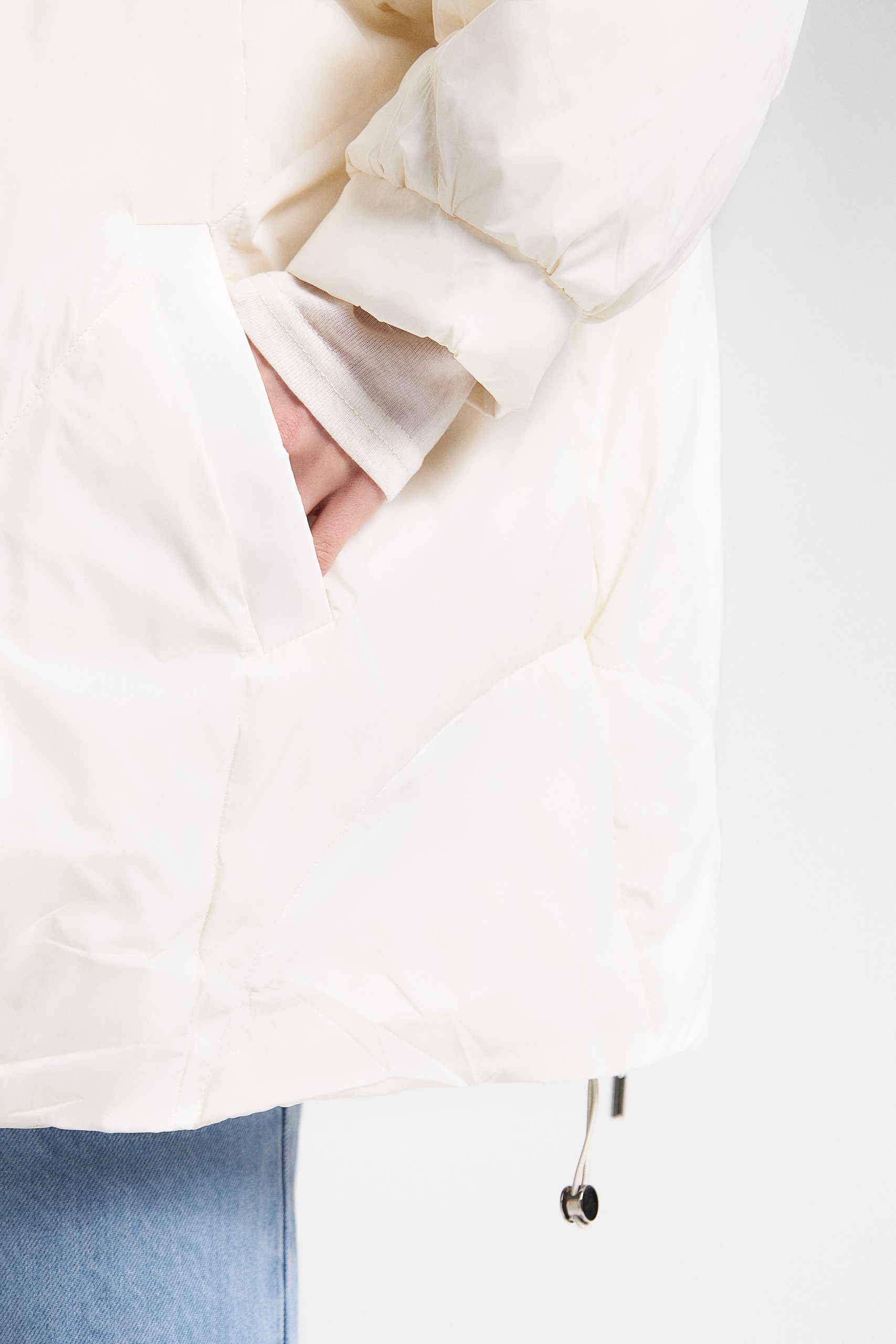 Куртка с пушистым воротником