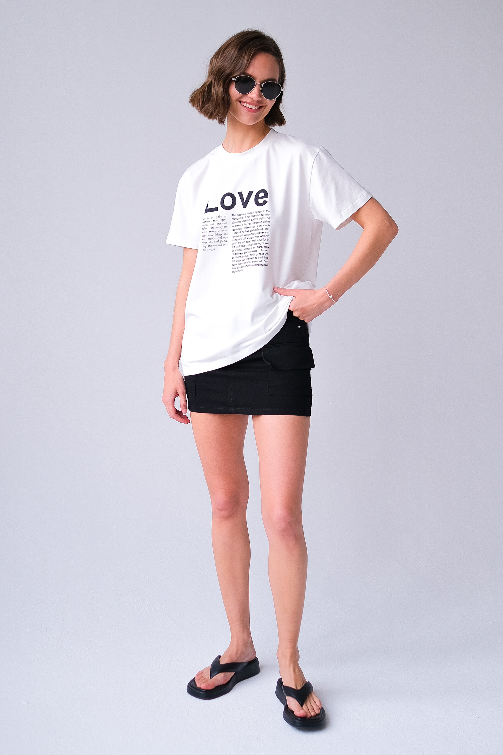 Футболка love