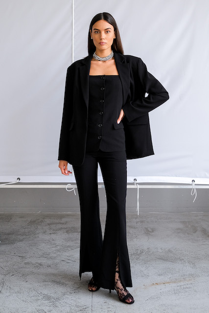 Брюки с разрезами