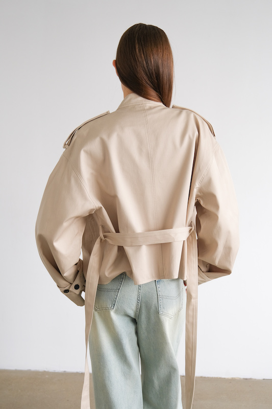 Короткий тренч