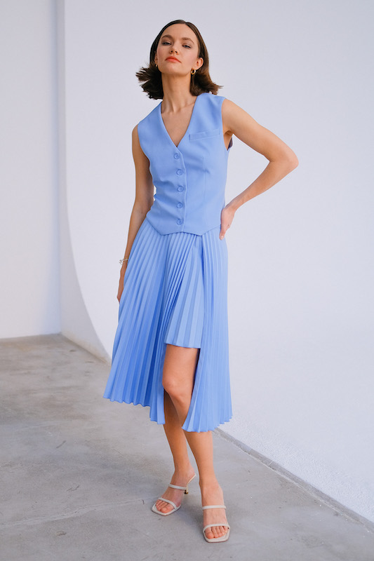 Жилетка голубая 