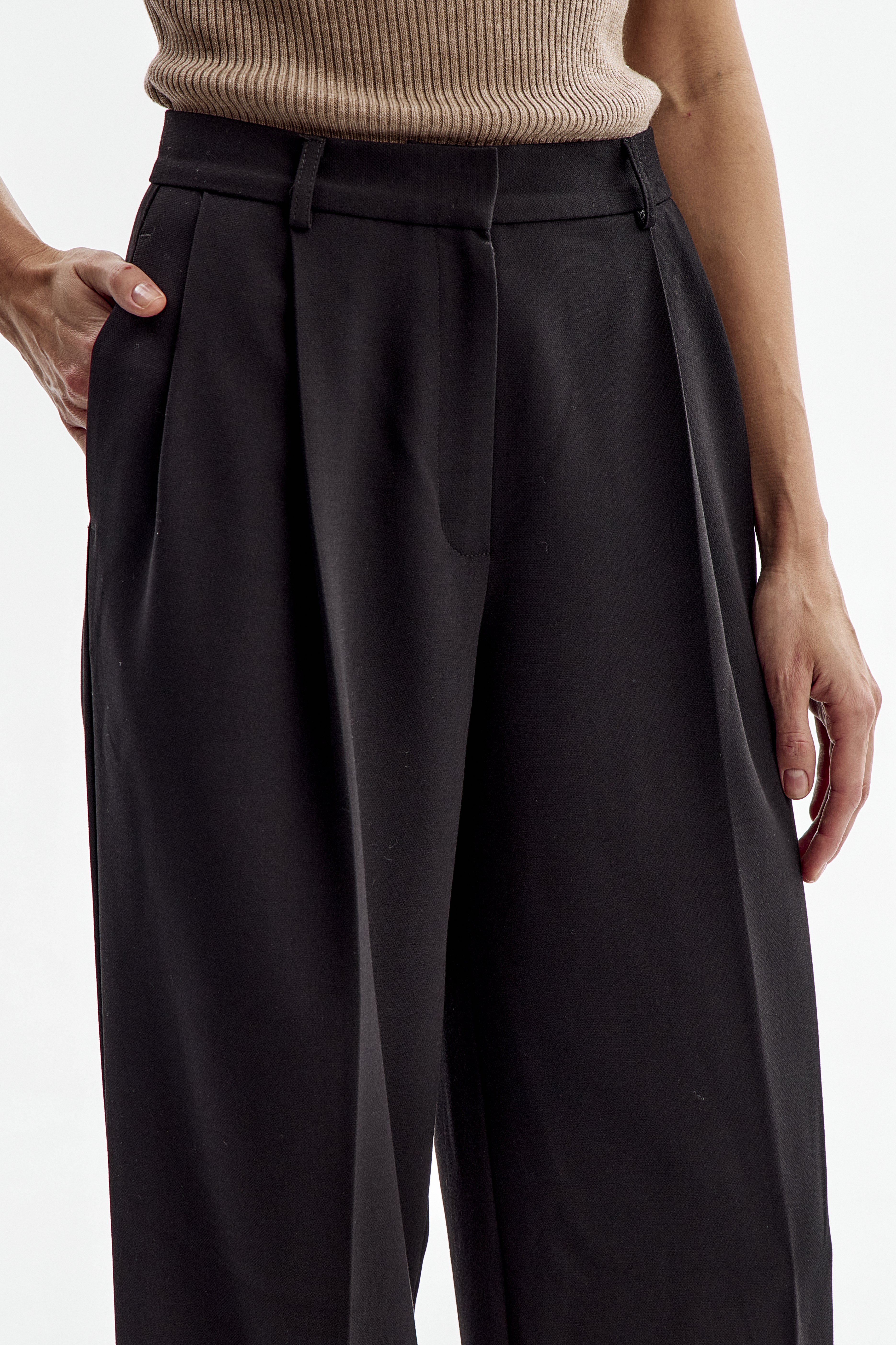 Брюки со стрелками