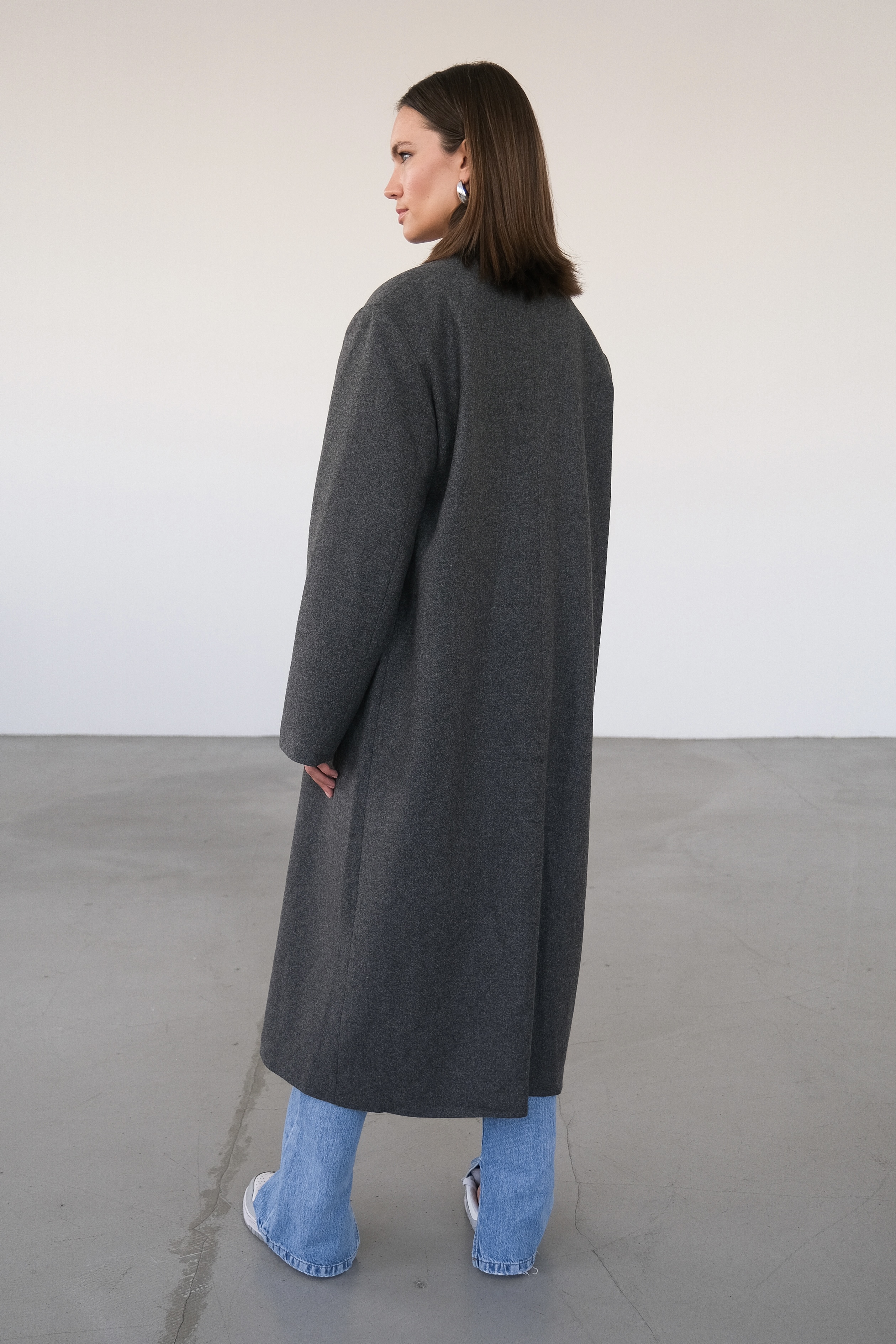 Пальто прямого кроя