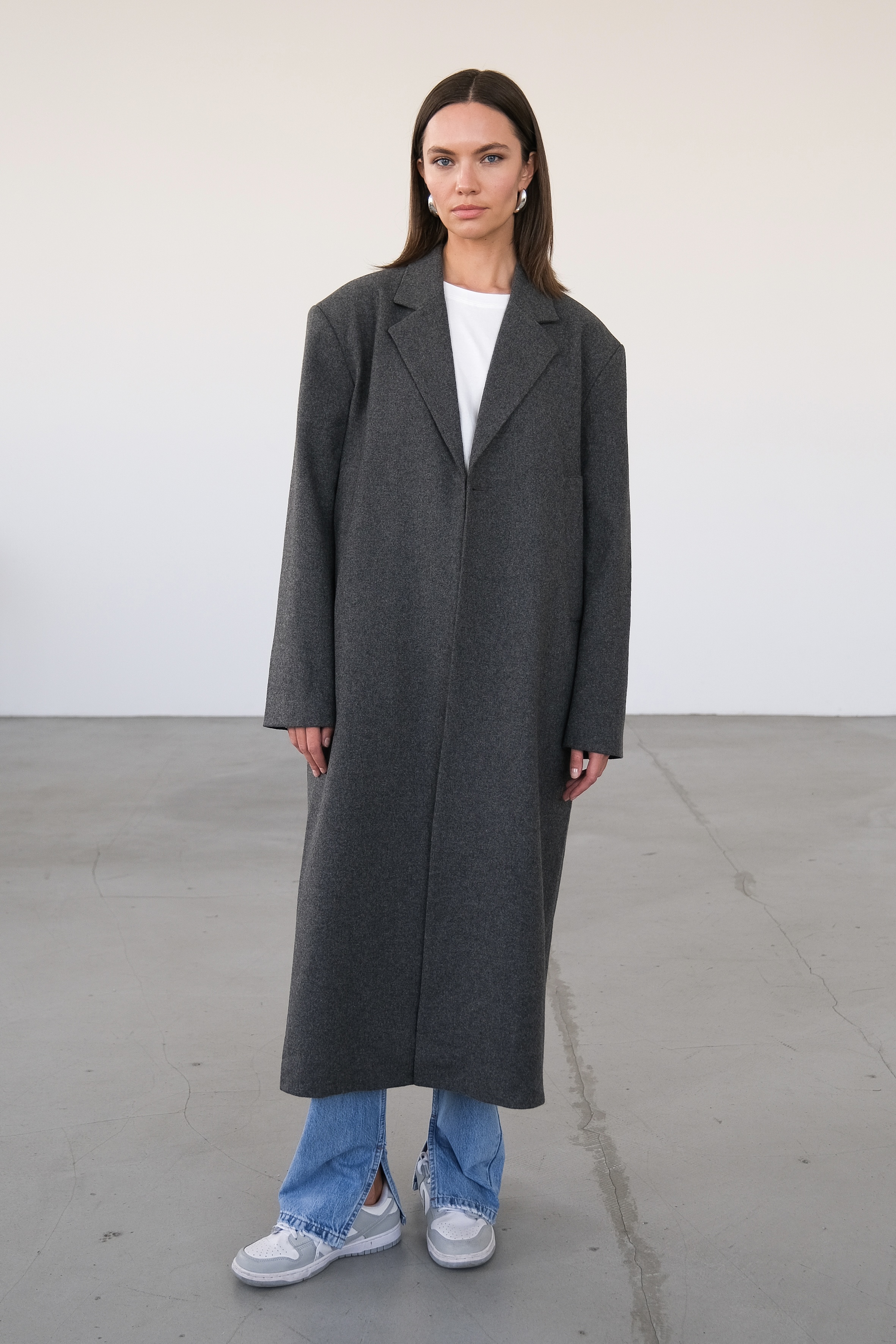 Пальто прямого кроя