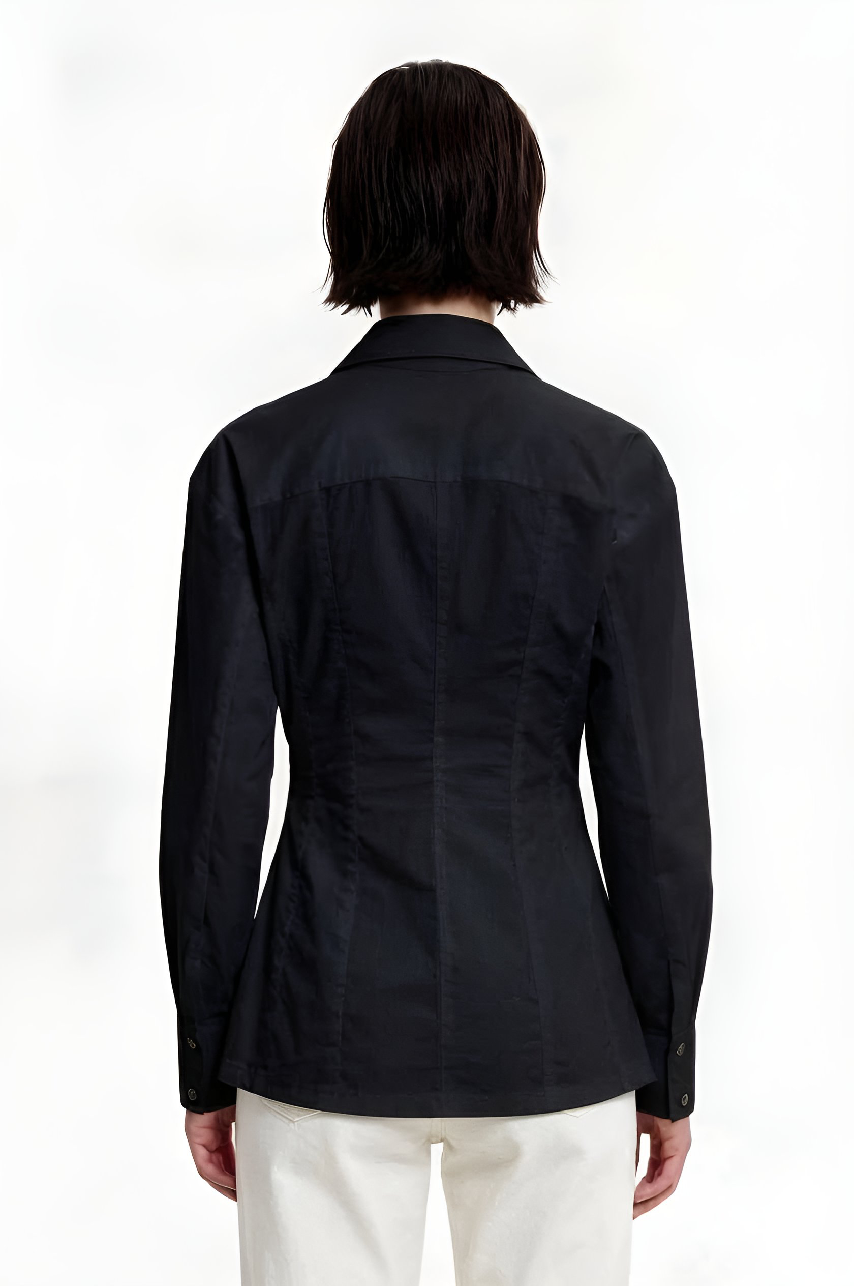 Рубашка приталенная с клапанами