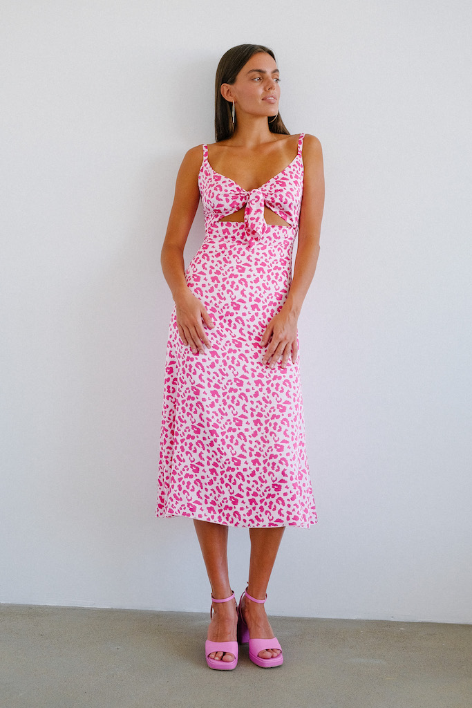 Платье с завязками розовый леопард