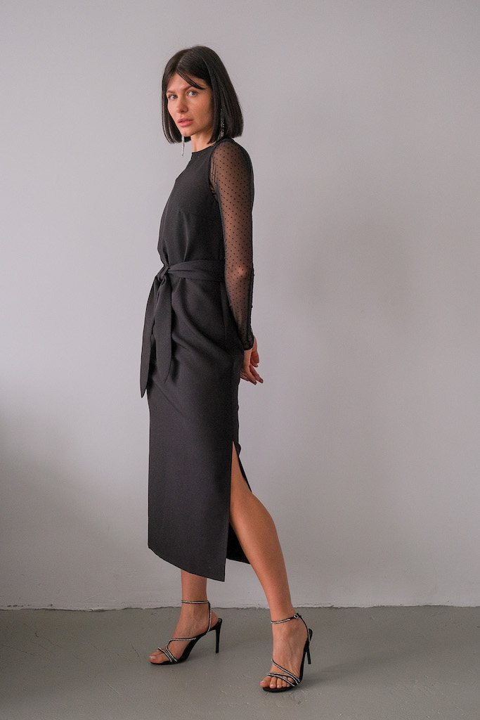 Платье длинное с поясом