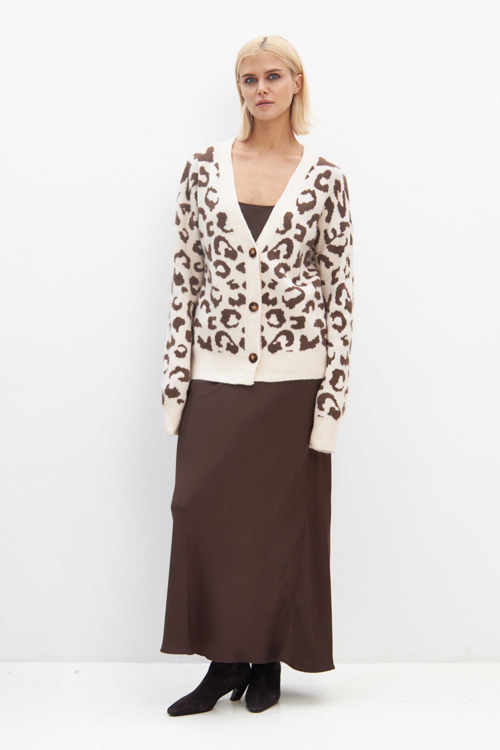 Кардиган лео