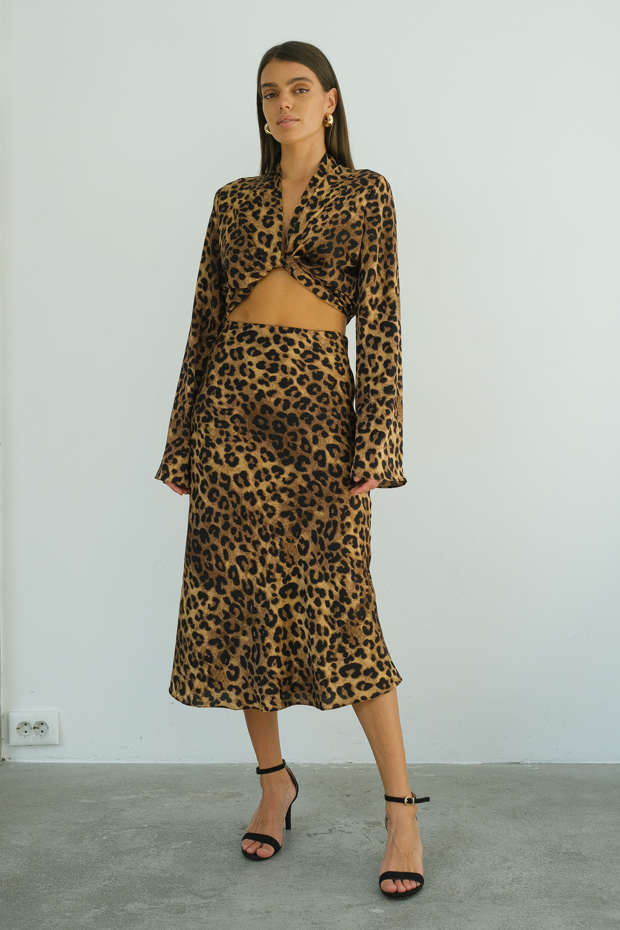 Юбка лео миди