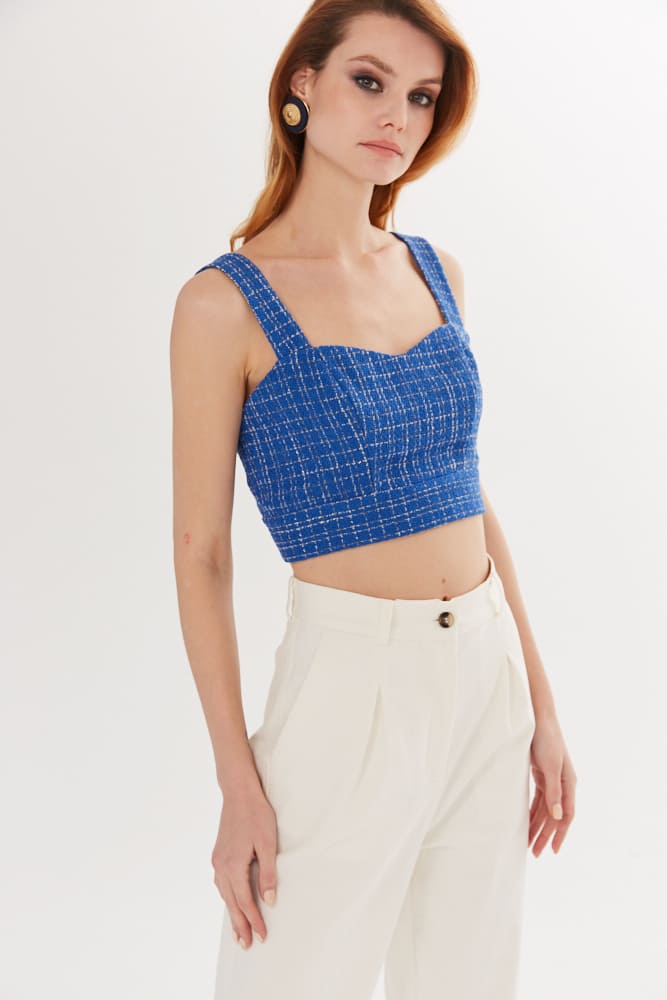 Кроп-топ букле