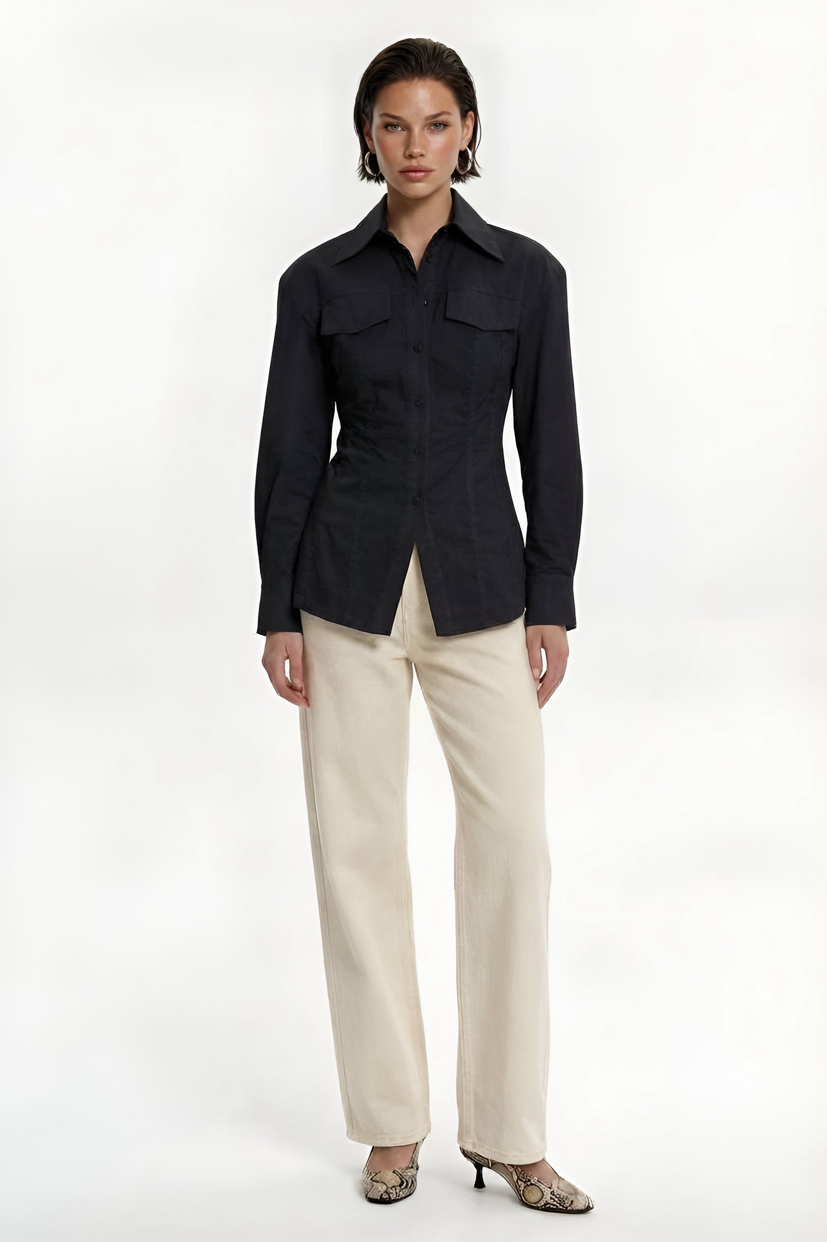 Рубашка приталенная с клапанами