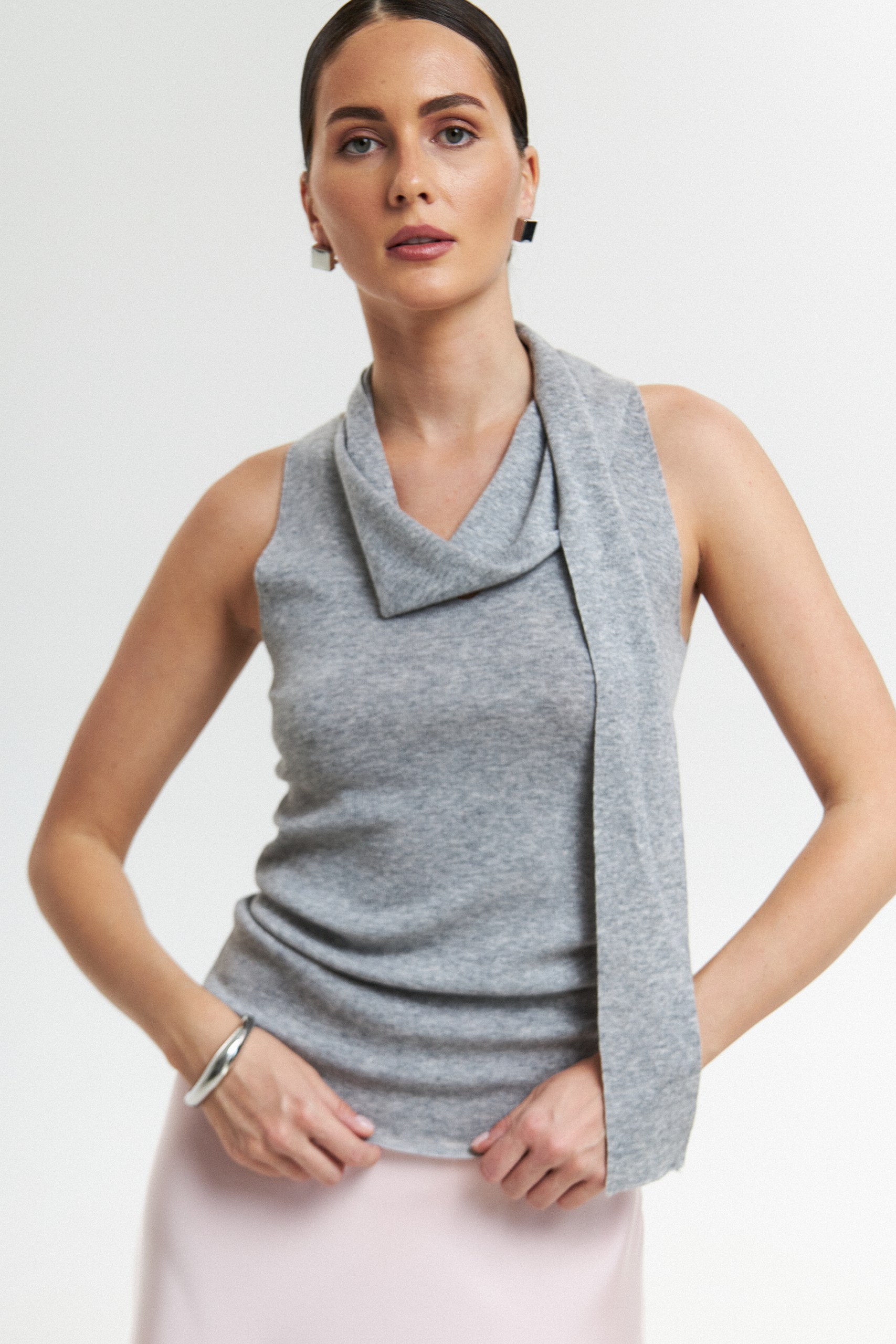 Топ с шарфом