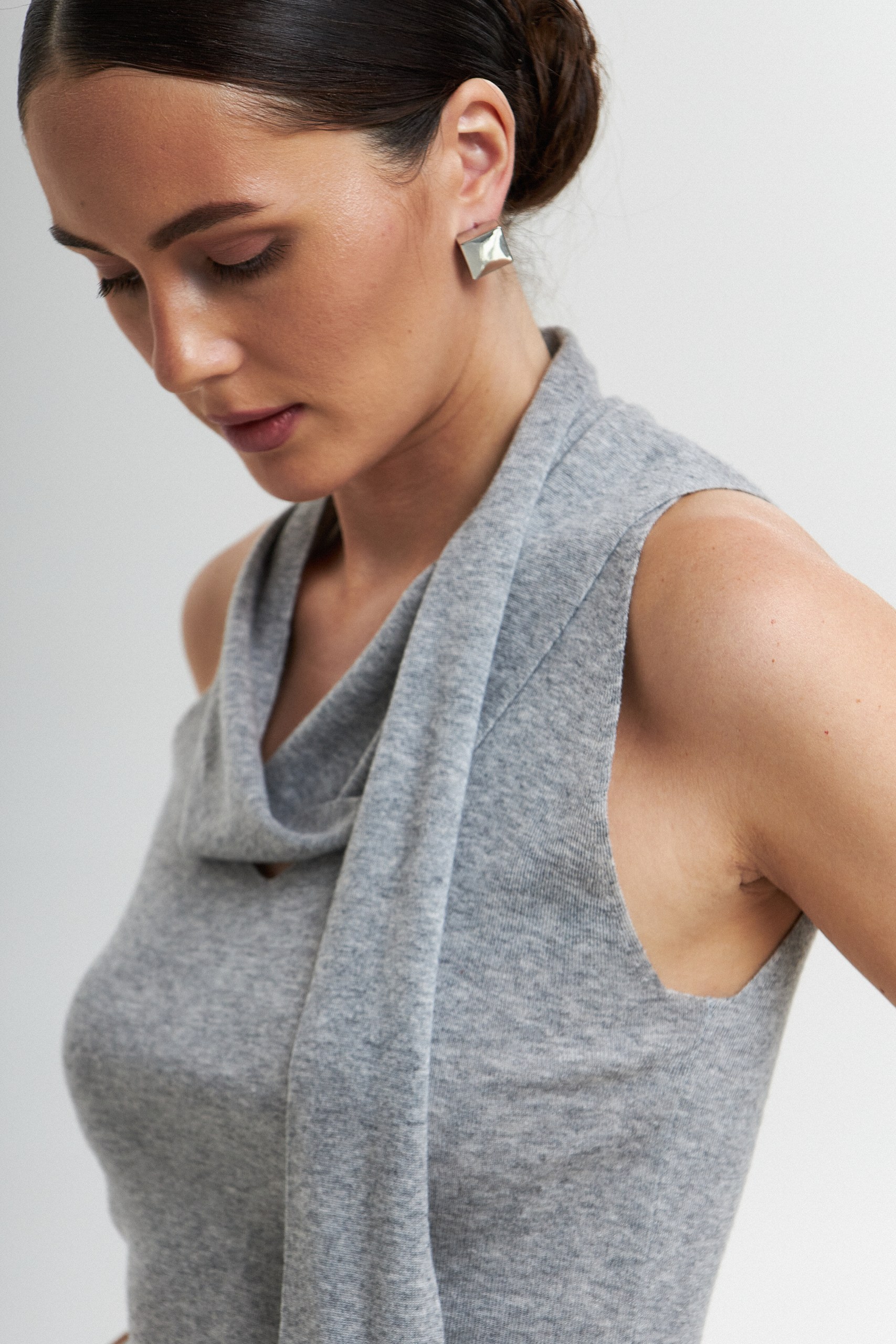 Топ с шарфом