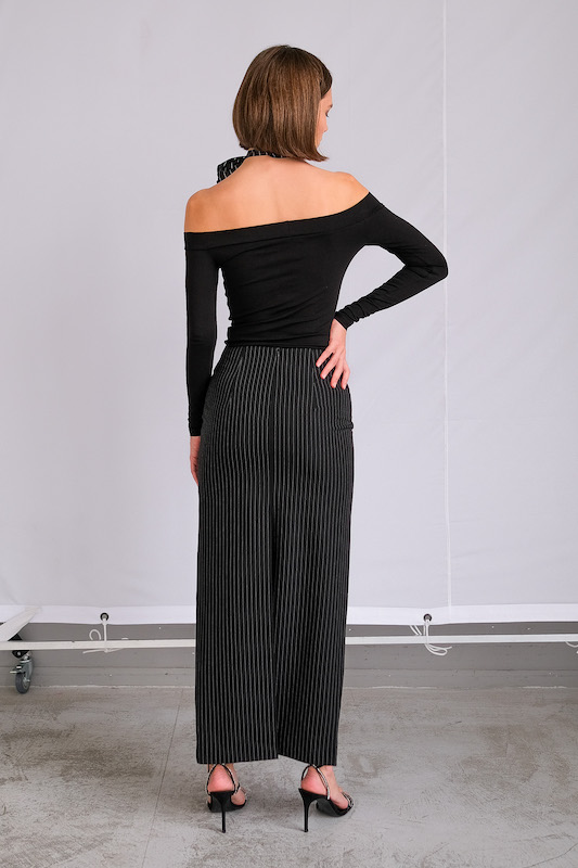 Топ с открытыми плечами