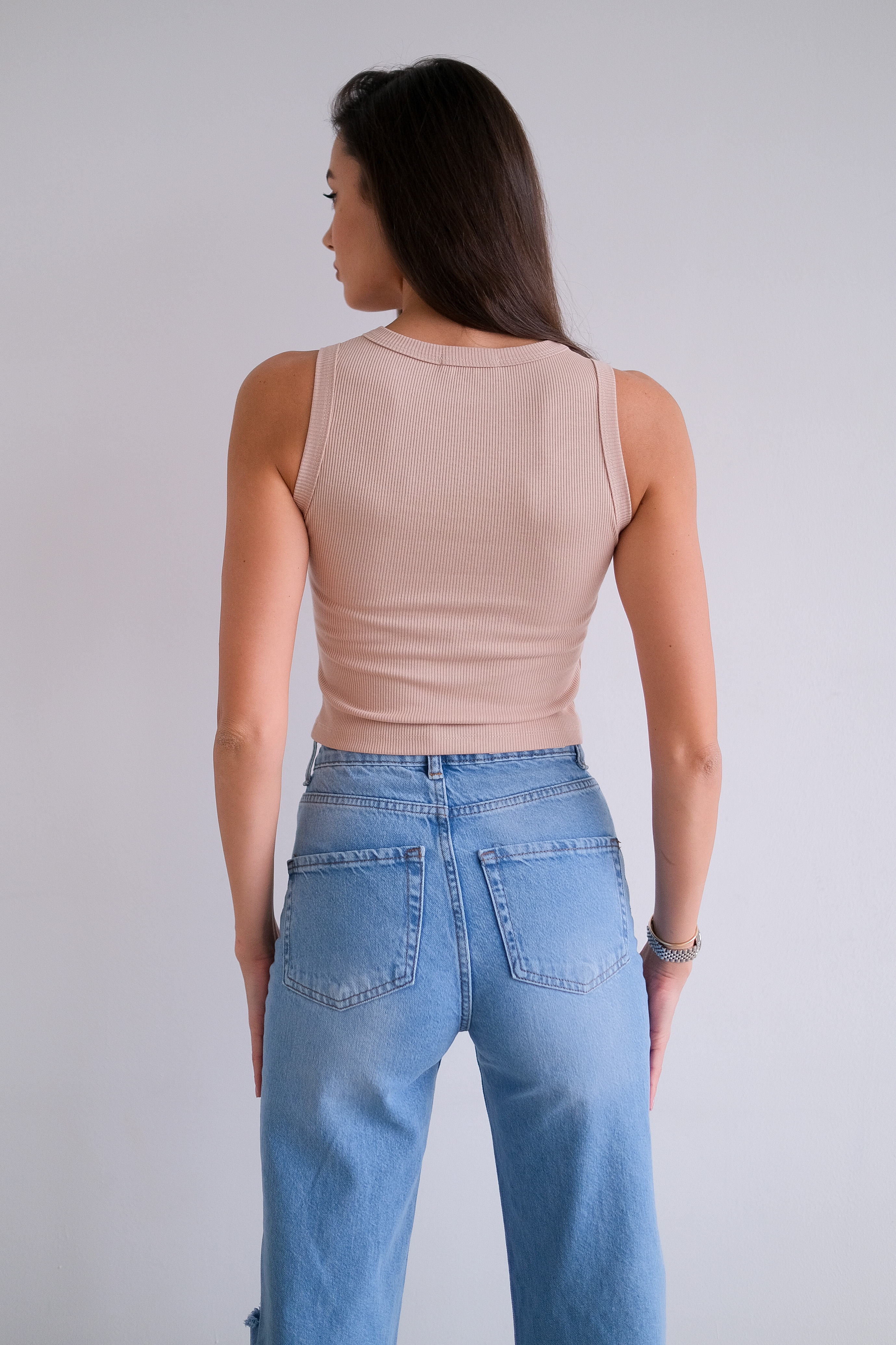 Топ с перекрутом 