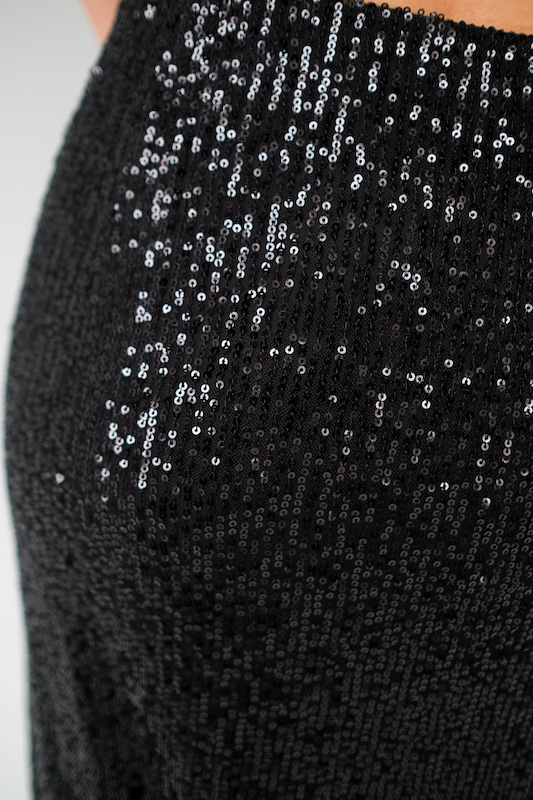  Юбка пайетки черная макси