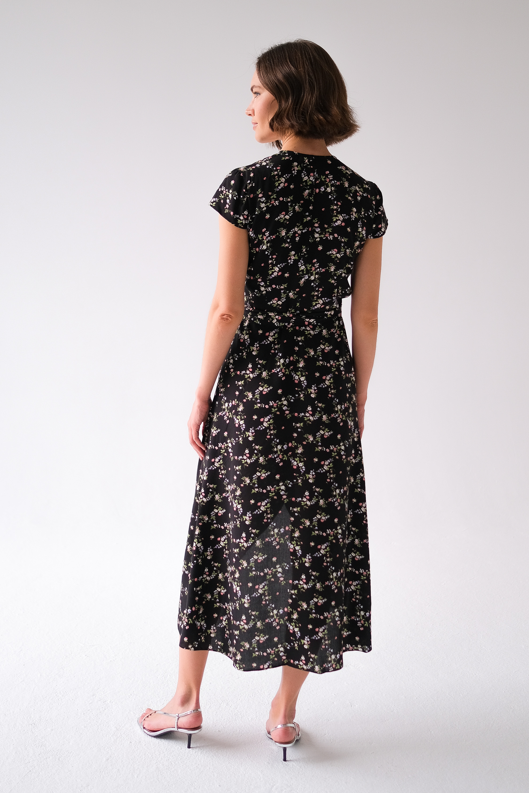 Платье запах в мелкий цветочек