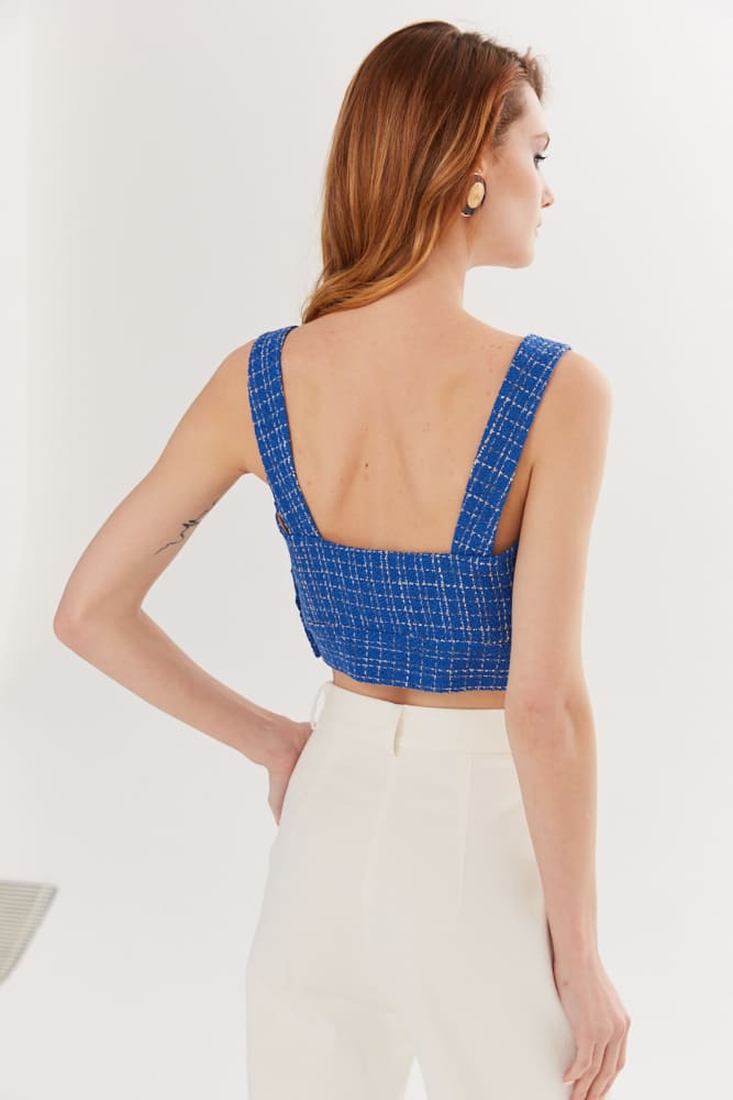 Кроп-топ букле