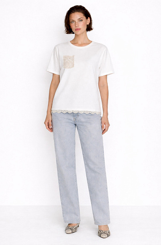 Футболка с кружевом