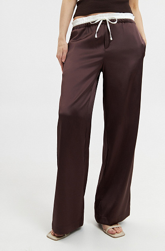 Брюки атласные