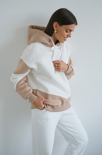 Свитшот молочно-бежевый