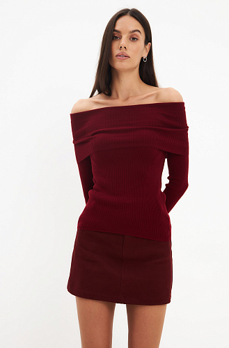 Джемпер с открытыми плечами 