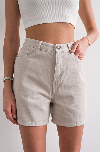 Шорты бежевые 